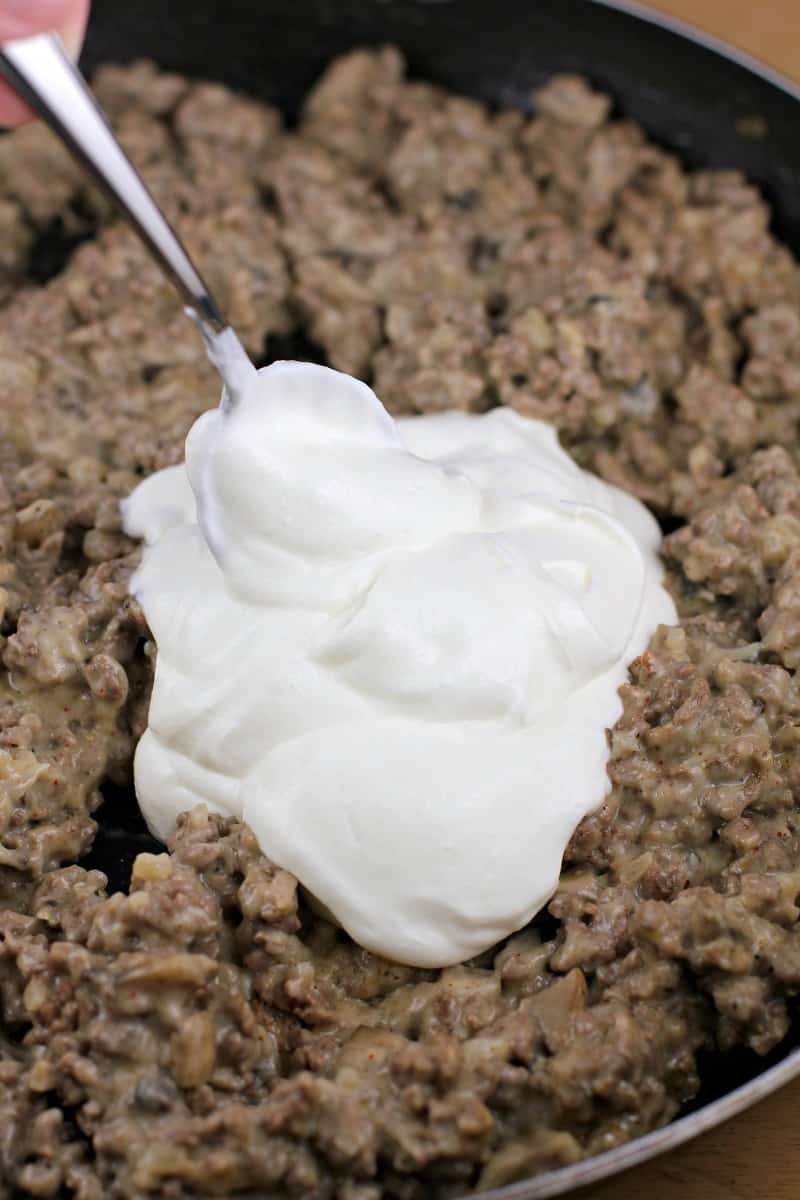 sour cream on ground beef