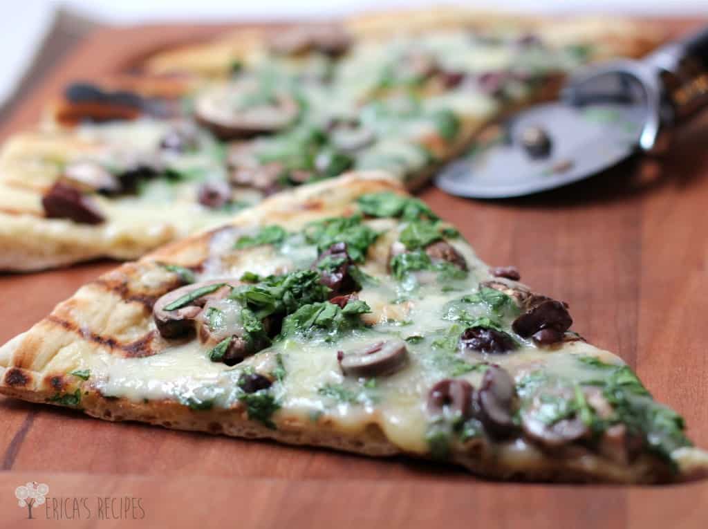 Grilled Bistro Pizza with Mushrooms, Kalamata Olives, and Fontina | EricasRecipes.com