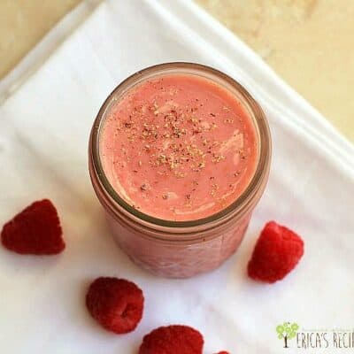 Raspberry Vanilla Chai Smoothie | EricasRecipes.com