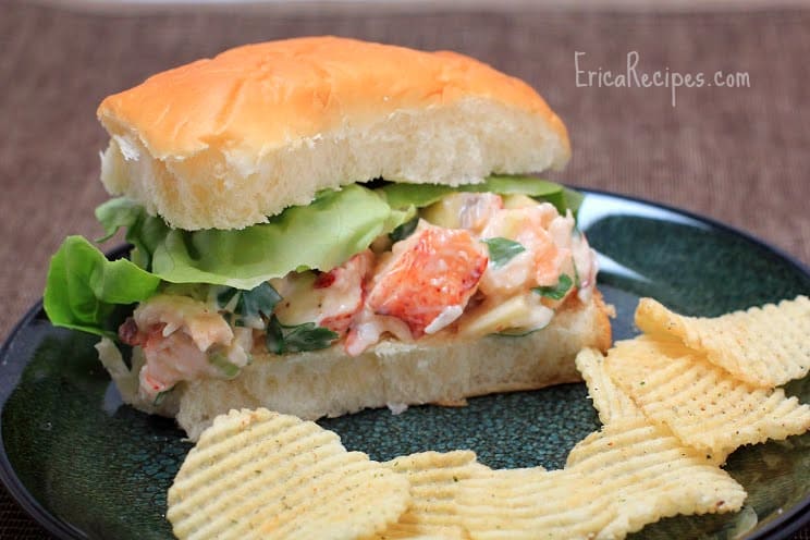 Sweet Hawaiian Lobster Roll