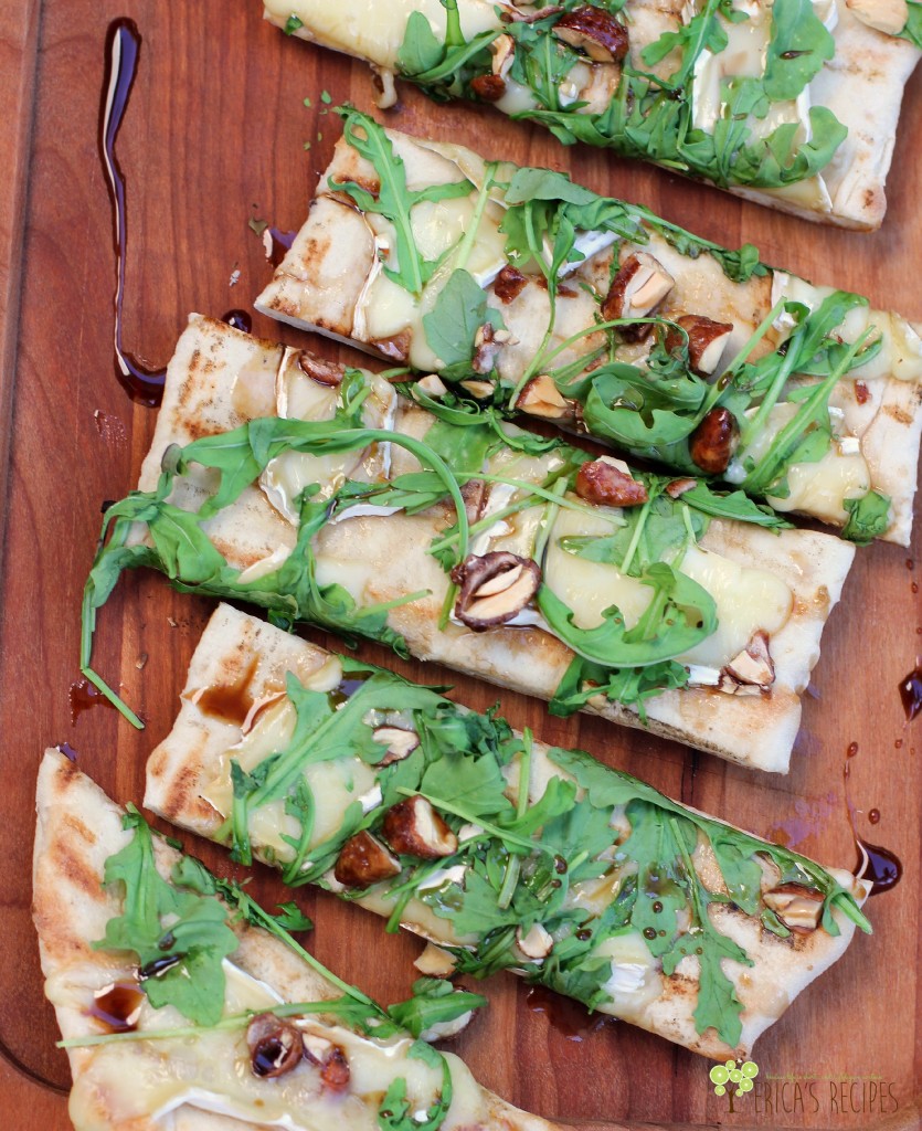 Grilled Flatbread with Brie, Arugula, Candied Nuts, and Balsamic-Honey Drizzle 3W