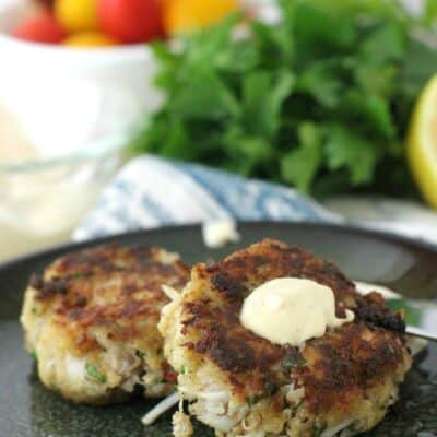 Crab Cakes with Dijon-Horseradish Aioli