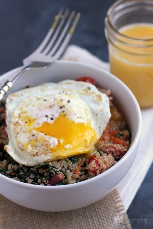 Swiss Chard and Quinoa Breakfast Bowl 