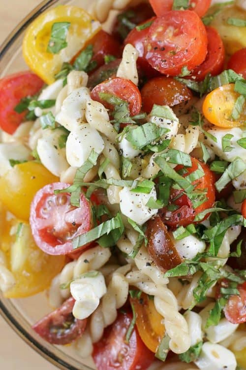 Fresh Tomato Pasta in Lemony Vinaigrette