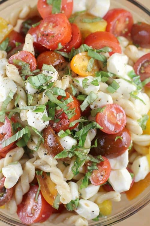 Fresh Tomato Pasta in Lemony Vinaigrette