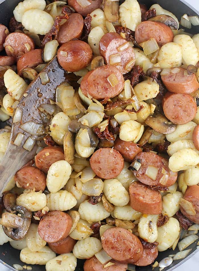 Cajun Smoked Sausage and Gnocchi (Ready in 20 minutes!) #EverydayEckrich #ad