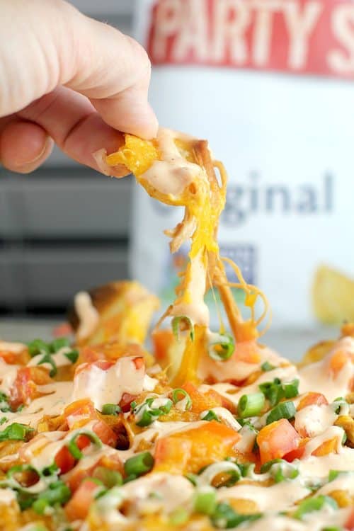 Loaded Sriracha Chicken Kettle Chips #timetocrunch #ad