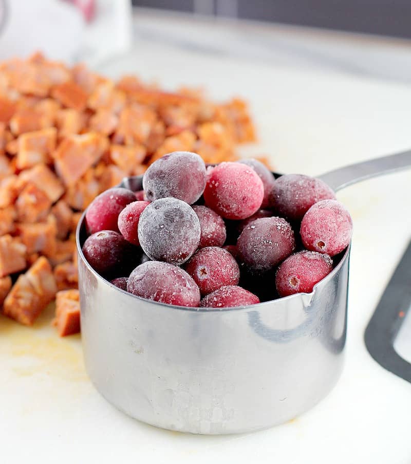 Cranberry Chorizo Macaroni and Cheese