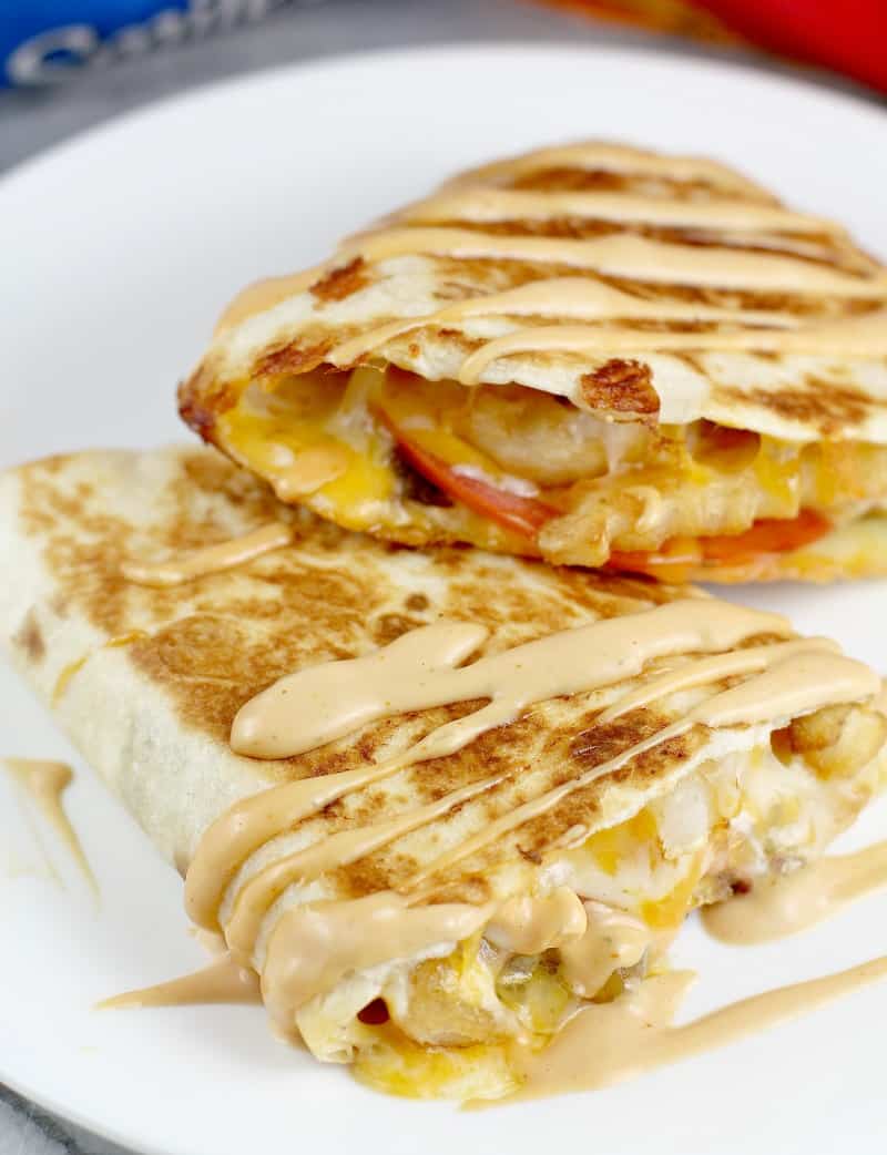 finished quesadilla, close view with burger sauce drizzled over